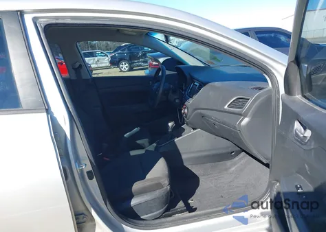 2022 Hyundai Accent Se z USA, uszkodzony, nr VIN 3KPC24A66NE159234